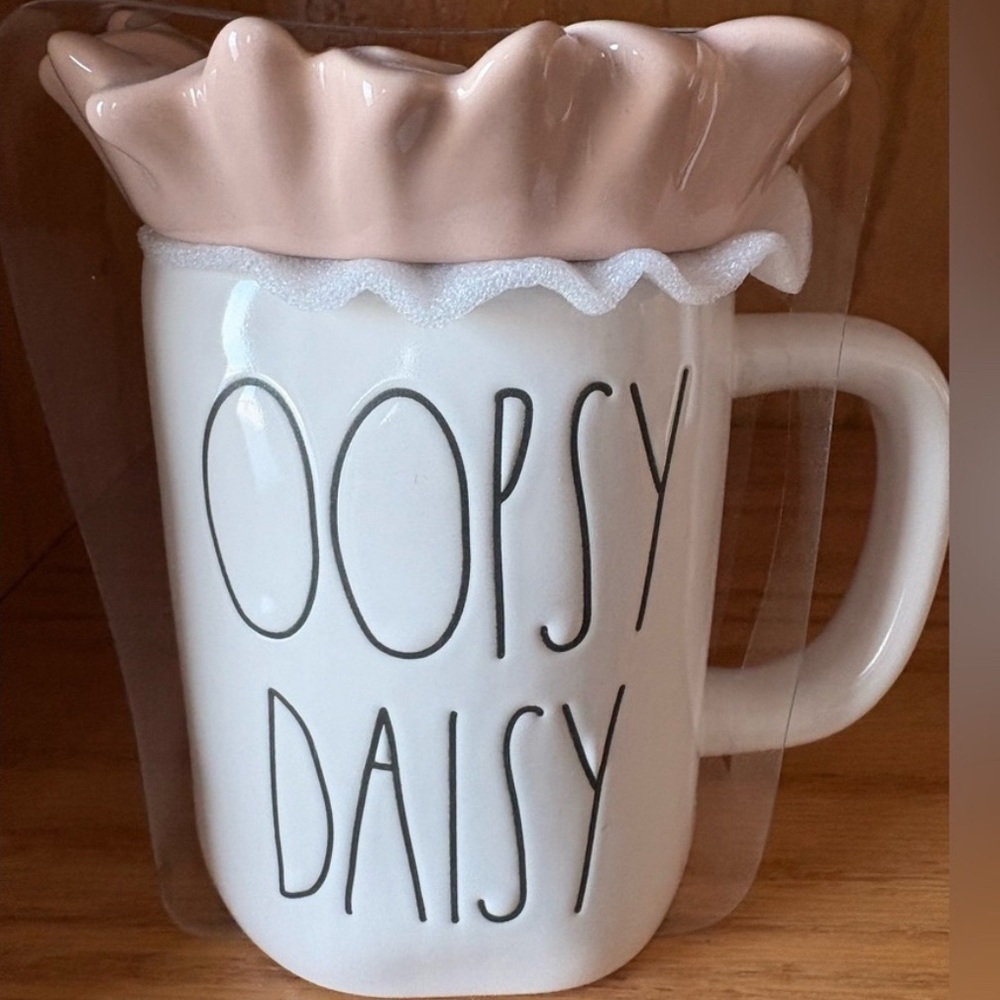 Rae Dunn Oopsy Daisy Mug - White and Pink
